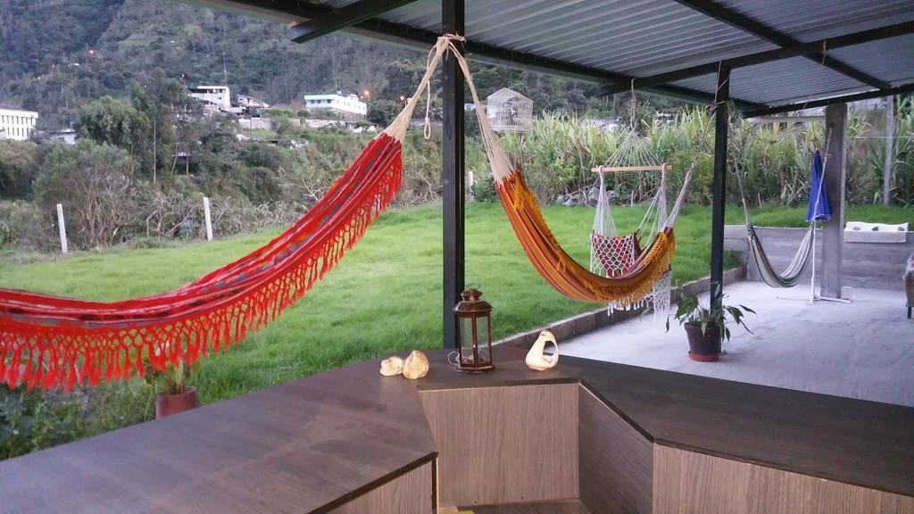 באניוס Montano Camping & Hostel מראה חיצוני תמונה