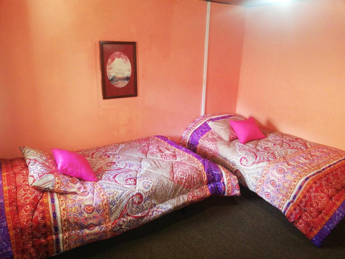 באניוס Montano Camping & Hostel מראה חיצוני תמונה