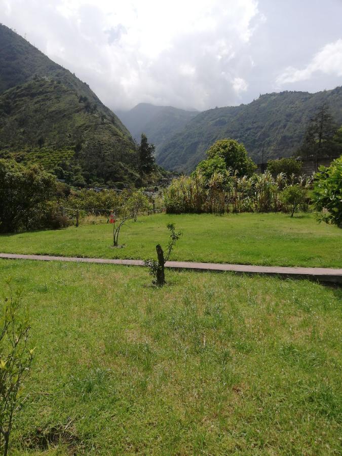 באניוס Montano Camping & Hostel מראה חיצוני תמונה